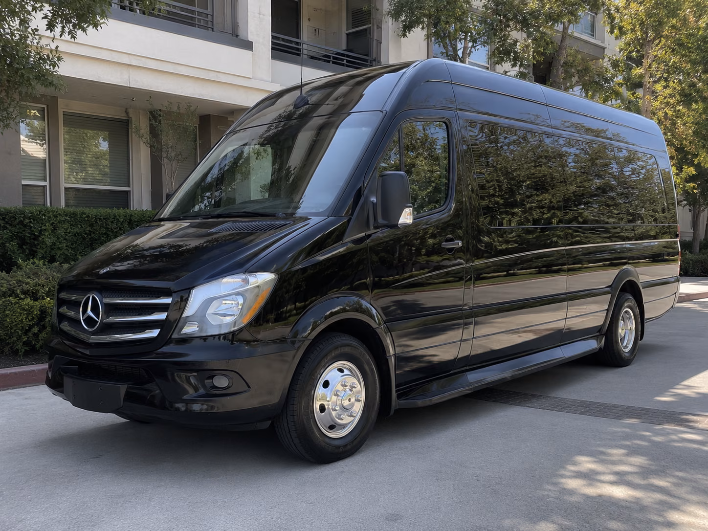 arrange transportation for your next airport transfer 3