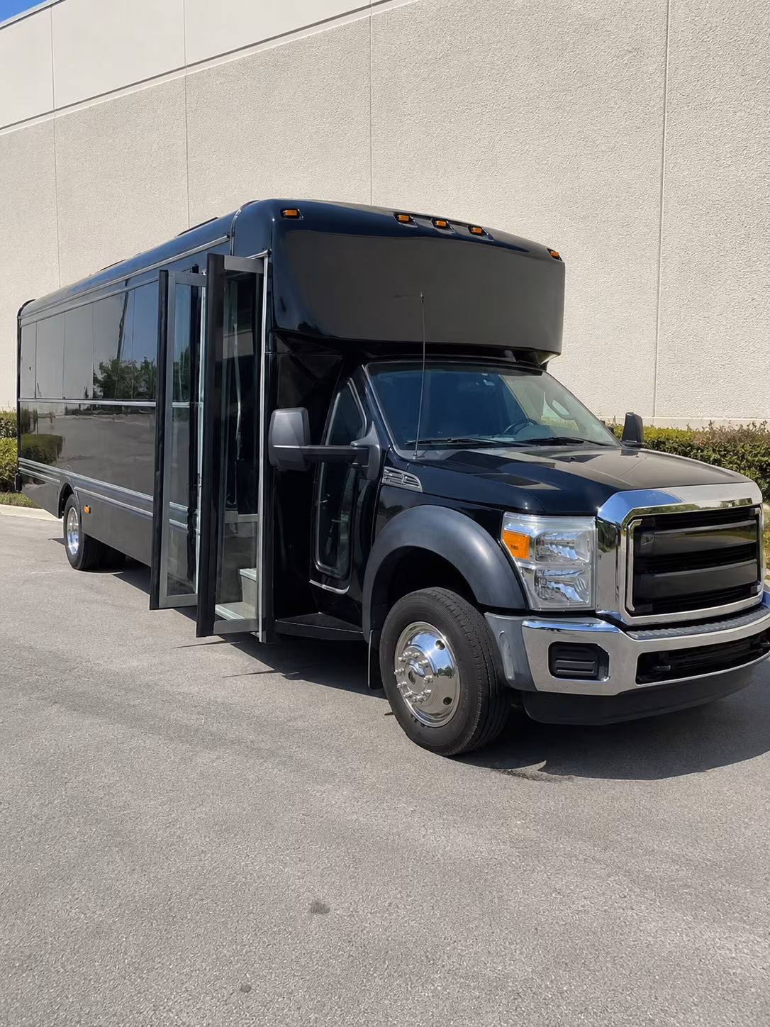 concert bus rentals for groups heading to provo and orem venues