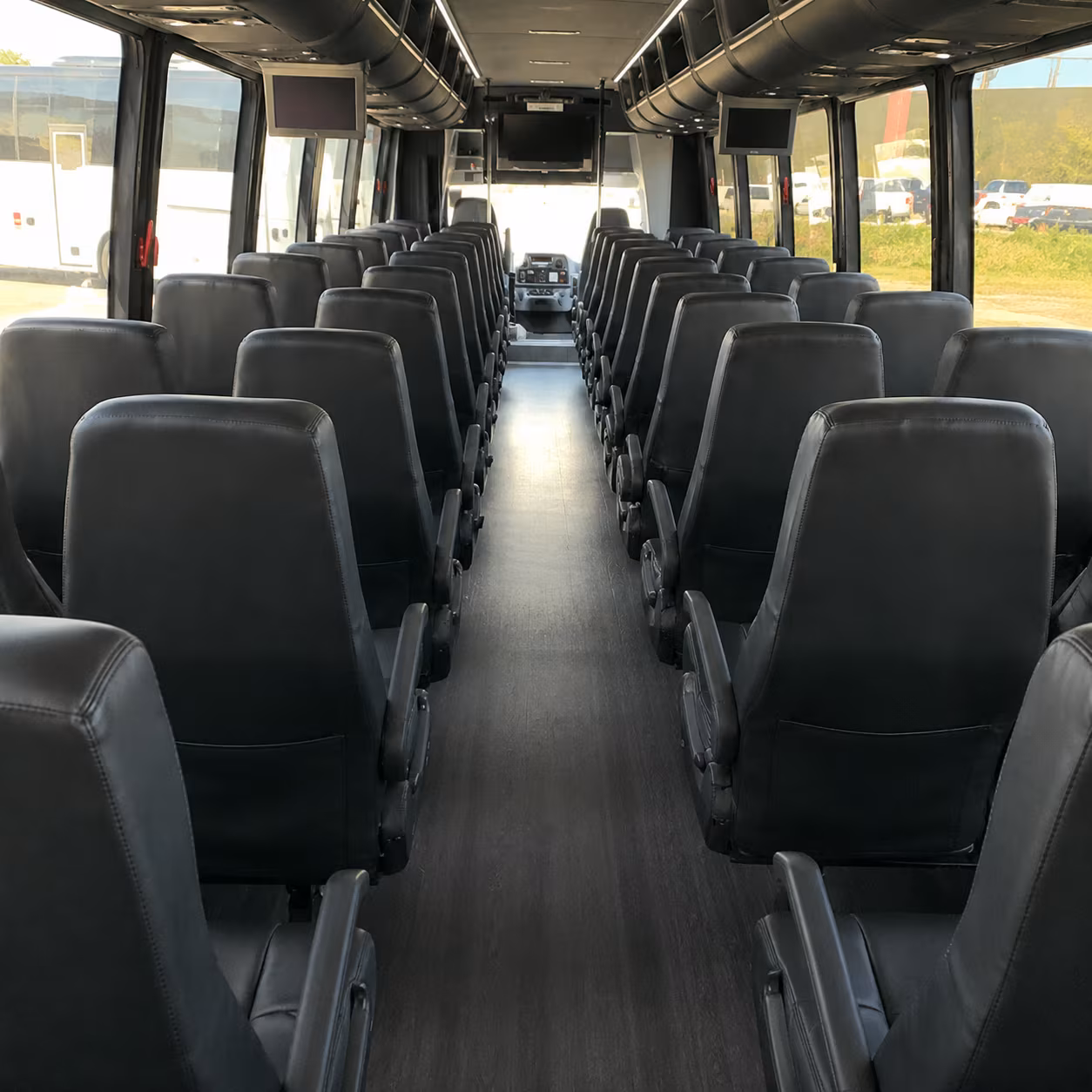 minibus rentals for smaller south jordan prom squads