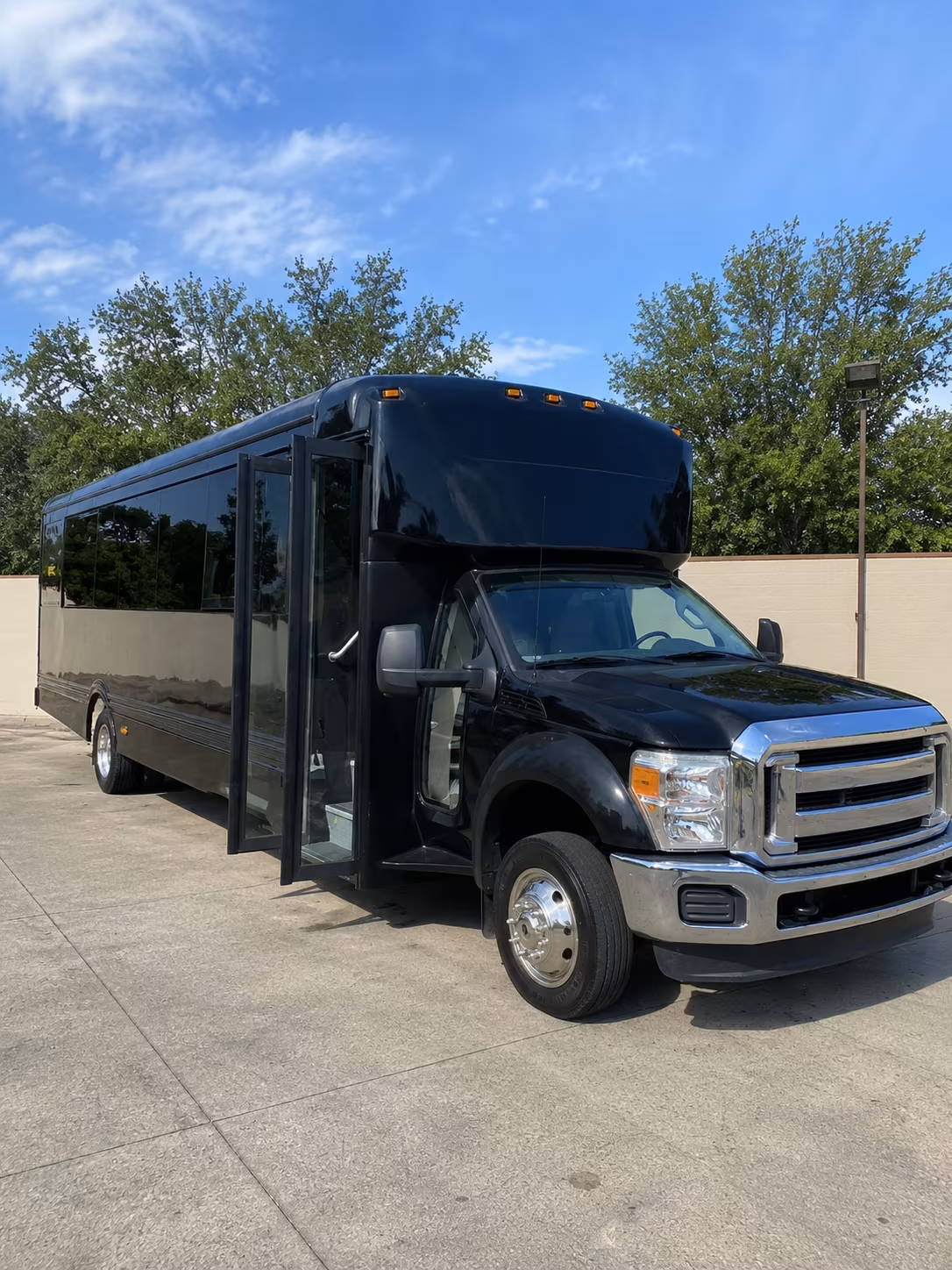 south jordan 20 passenger party bus